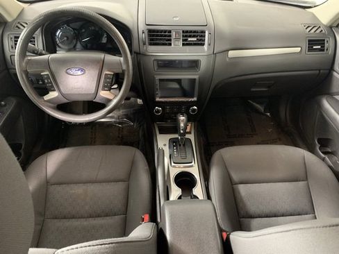 Used 2010 Ford Fusion SE image 6