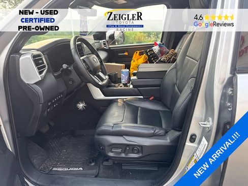 Used 2023 Toyota Sequoia Platinum AWD/4WD image 4