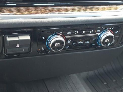 New 2026 GMC Sierra 1500 Elevation w/ Elevation Select Package AWD/4WD image 22