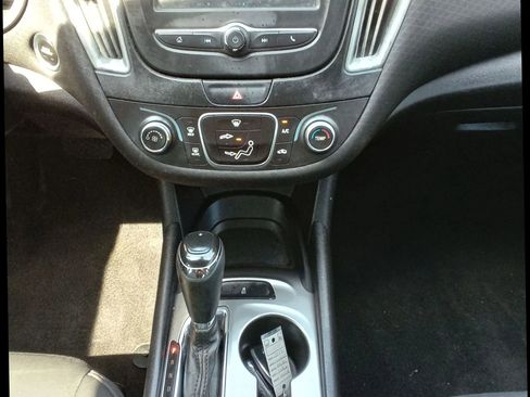Used 2017 Chevrolet Malibu LS image 10