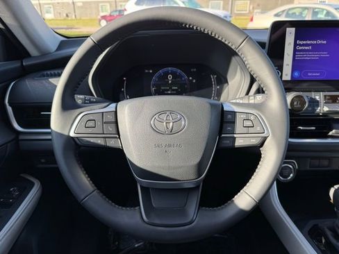 Certified 2026 Toyota Grand Highlander XLE AWD/4WD image 35