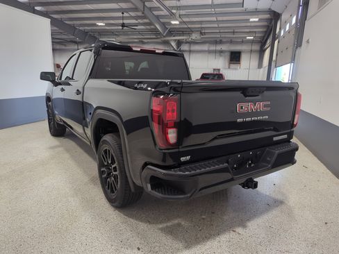 Used 2025 GMC Sierra 1500 Elevation image 5