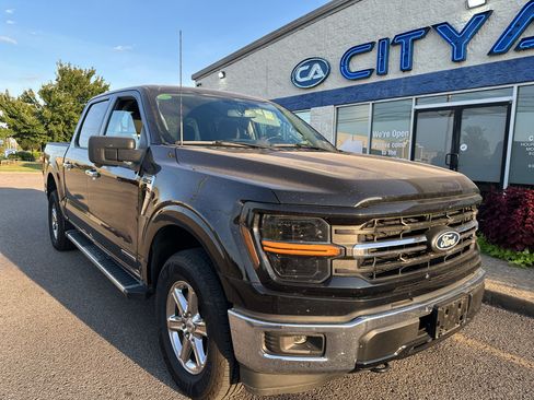 Used 2024 Ford F150 XLT w/ Mobile Office Package AWD/4WD image 2