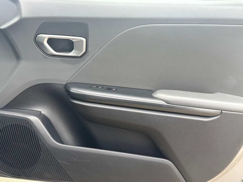 Used 2025 Kia K4 FWD image 18
