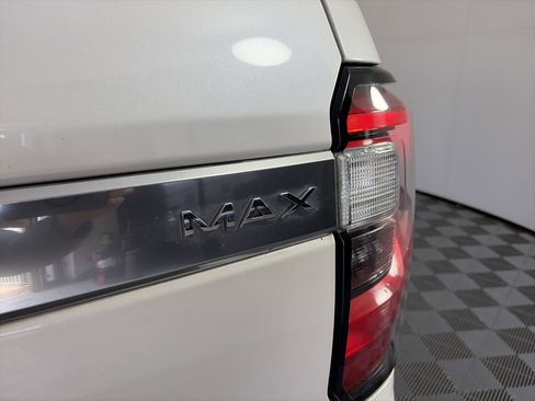 Used 2019 Ford Expedition Max Platinum AWD/4WD image 23