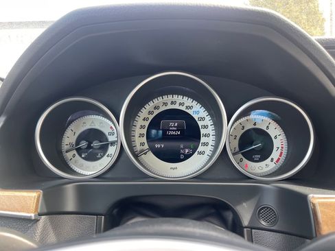 Used 2015 Mercedes-Benz E 350 4MATIC Sedan w/ Premium 1 Package image 19