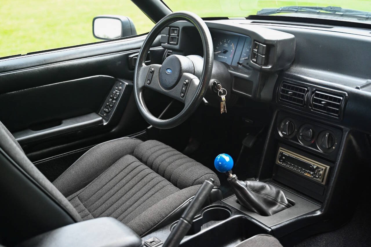 Used 1989 Ford Mustang LX RWD image 90