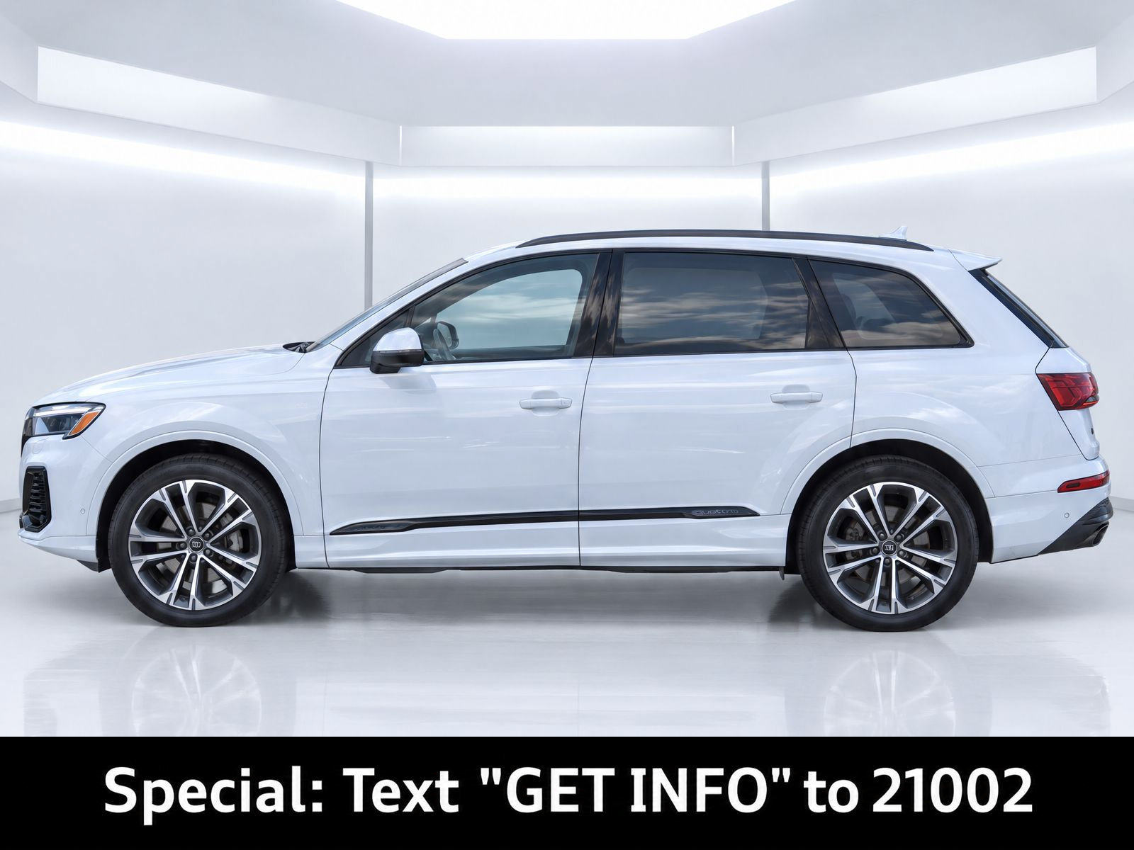 Used 2025 Audi Q7 2.0T Premium w/ Convenience Plus Package AWD/4WD image 6