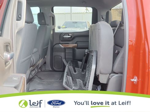 Used 2021 Chevrolet Silverado 1500 RST w/ LPO, Blackout Package image 29