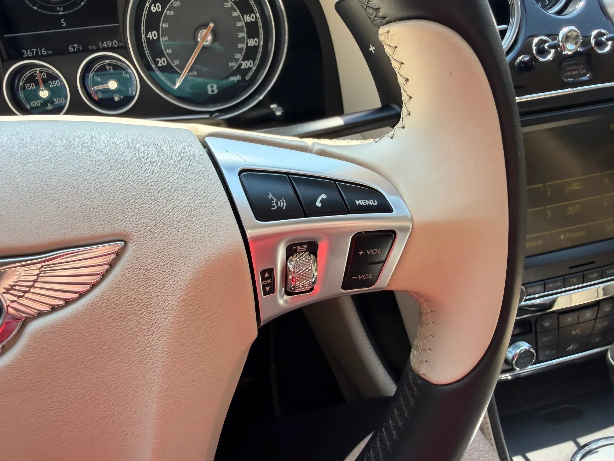 Used 2015 Bentley Flying Spur V8 AWD/4WD image 21