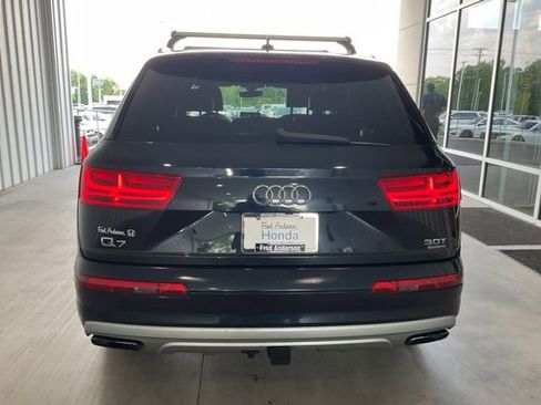 Used 2018 Audi Q7 3.0T Prestige w/ Prestige Package AWD/4WD image 24