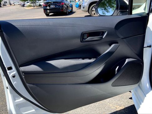 Used 2025 Toyota Corolla LE w/ LE Premium Package image 21