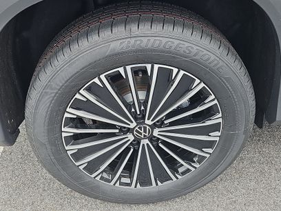New 2026 Volkswagen Tiguan S