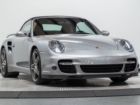 Used 2008 Porsche 911 Turbo image 31