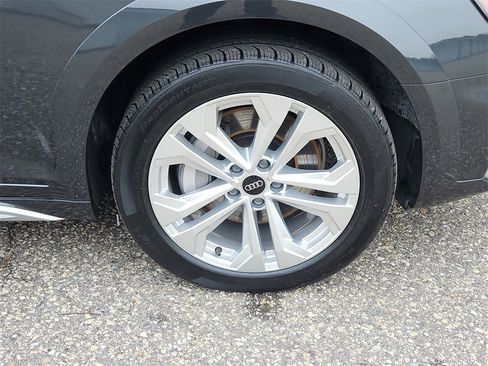 Certified 2024 Audi A4 2.0T allroad Premium Plus image 10