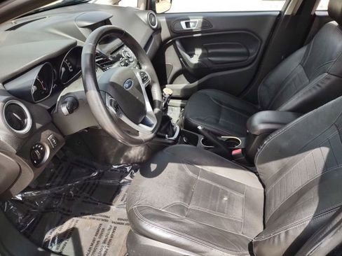 Used 2014 Ford Fiesta Titanium FWD image 12