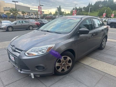 Used 2014 Ford Focus S FWD image 1
