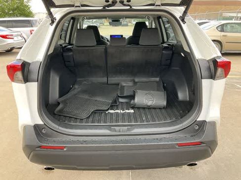 Used 2024 Toyota RAV4 XLE w/ Convenience Package FWD image 17