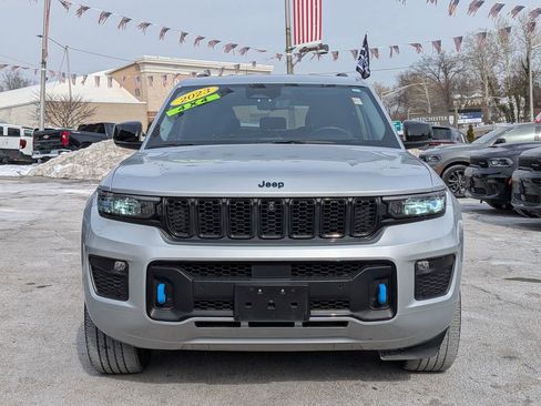 Used 2023 Jeep Grand Cherokee 30th Anniversary image 3
