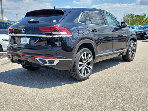 Used 2020 Volkswagen Atlas Cross Sport SEL R-Line w/ Cross Sport MDO Package AWD/4WD image 6