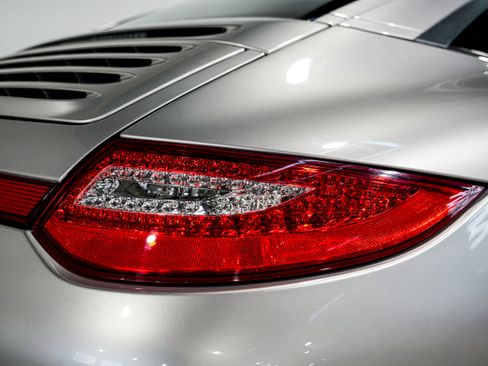Used 2011 Porsche 911 Targa 4 image 35