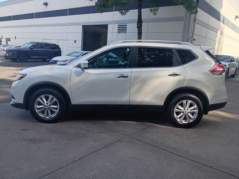 Used 2015 Nissan Rogue SV w/ SV Premium Package AWD/4WD image 7