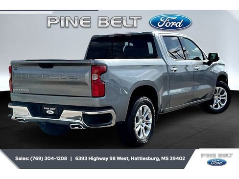 Used 2023 Chevrolet Silverado 1500 LTZ w/ Technology Package image 11