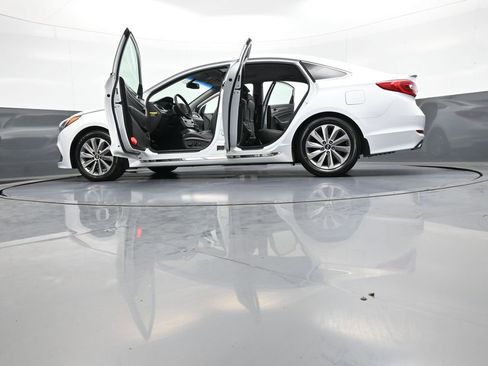 Used 2016 Hyundai Sonata Sport w/ Option Group 03 FWD image 49