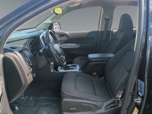 Used 2022 Chevrolet Colorado LT w/ Redline Special Edition image 19