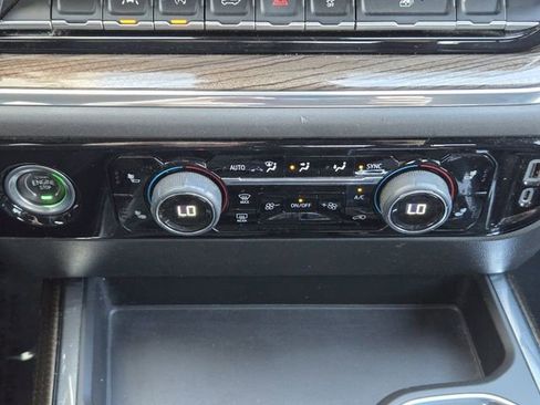 Used 2023 Chevrolet Silverado 1500 RST image 16