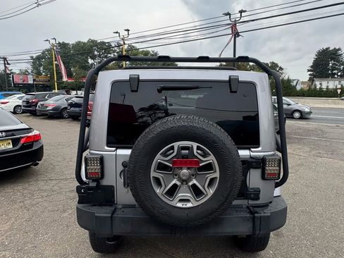 Used 2014 Jeep Wrangler Unlimited Rubicon w/ Connectivity Group image 6