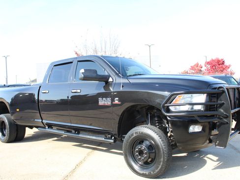 Used 2016 RAM 3500 Lone Star image 9