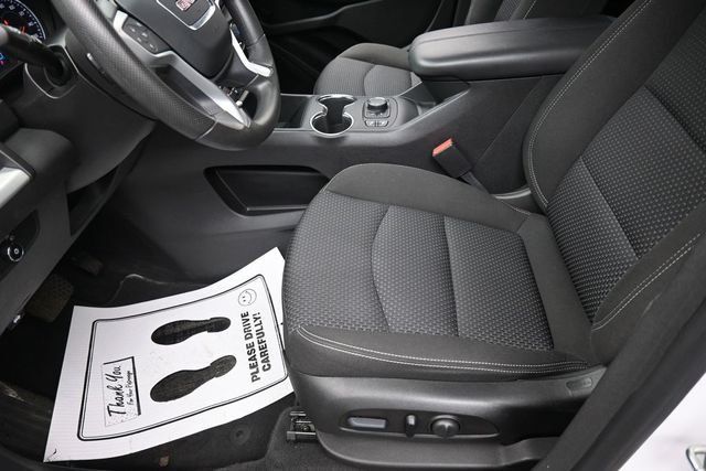 Used 2023 GMC Terrain SLE w/ Driver Convenience Package FWD image 15