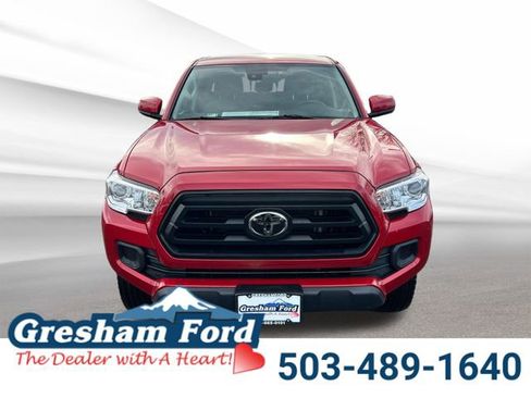 Used 2022 Toyota Tacoma SR image 10