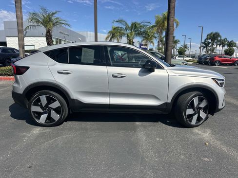 Certified 2023 Volvo C40 P8 Recharge Ultimate image 3