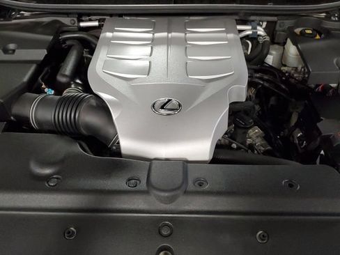 Used 2018 Lexus GX 460 Premium w/ Premium Package AWD/4WD image 29