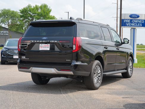 Used 2026 Ford Expedition Max Platinum AWD/4WD image 3