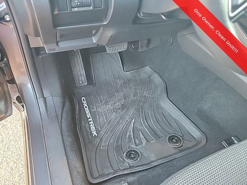 Used 2024 Subaru Crosstrek 2.0i Premium image 18