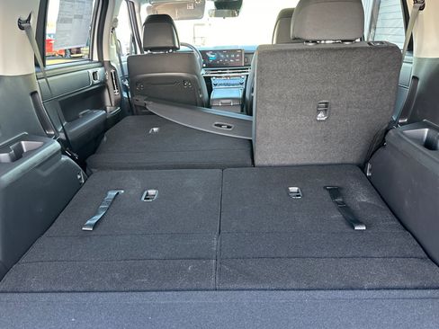 New 2026 Hyundai Santa Fe SE image 16