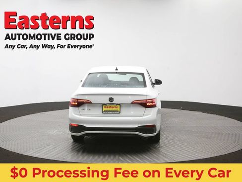 Used 2024 Volkswagen Jetta Sport FWD image 39