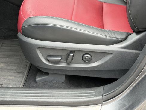 Used 2023 INFINITI QX50 Sport FWD image 14