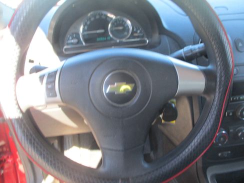 Used 2011 Chevrolet HHR LS image 11