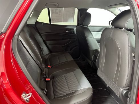 Certified 2026 Chevrolet Trax LT w/ Driver Confidence Package FWD image 11