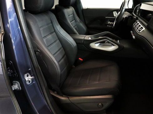 Used 2024 Mercedes-Benz GLE 450 4MATIC w/ AMG Line Exterior image 19