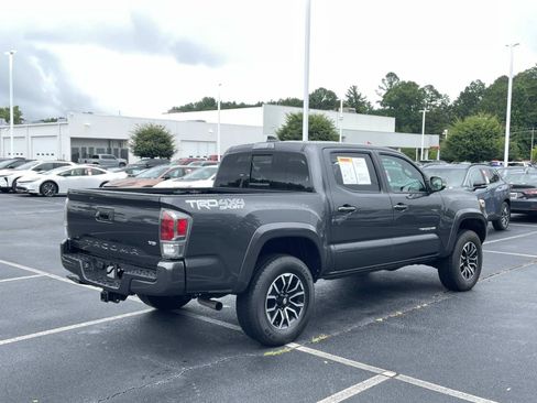 Used 2023 Toyota Tacoma TRD Sport w/ Technology Package AWD/4WD image 19