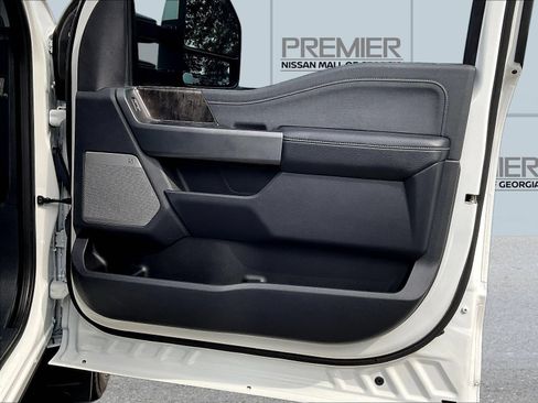 Used 2023 Ford F350 Lariat AWD/4WD image 30