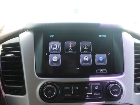 Used 2018 GMC Yukon SLT w/ Open Road Package RWD image 37