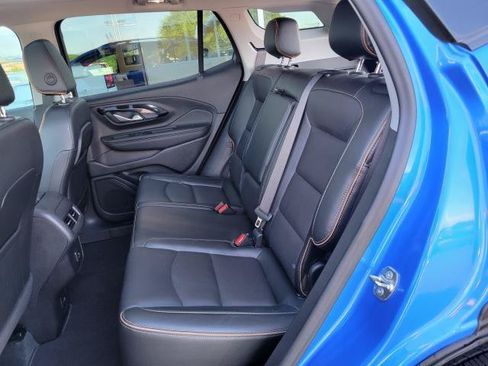 Used 2024 GMC Terrain AT4 w/ Infotainment Package II AWD/4WD image 28