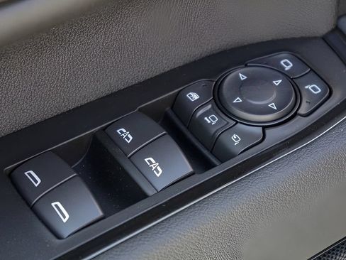 New 2026 GMC Sierra 2500 AT4 w/ AT4 Premium Plus Package AWD/4WD image 13