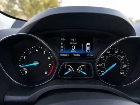 Used 2019 Ford Escape SE AWD/4WD image 9